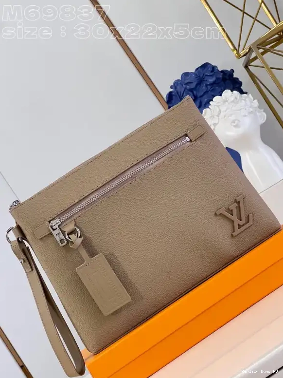 Affordable VUITTON IPAD POUCH LOUIS 0529